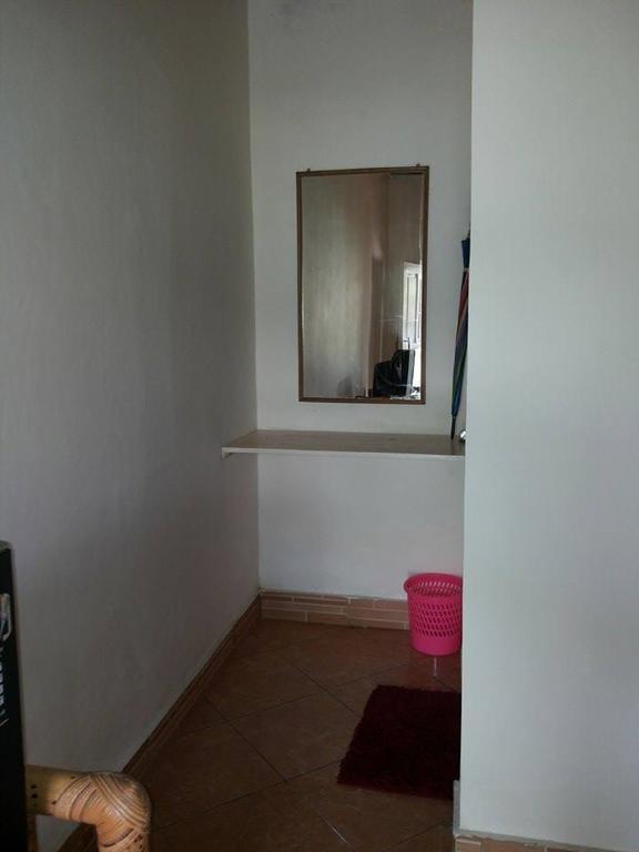 Good For Ya Knee Hostel & Bungalows (Adults Only) Джили Трауанган Стая снимка