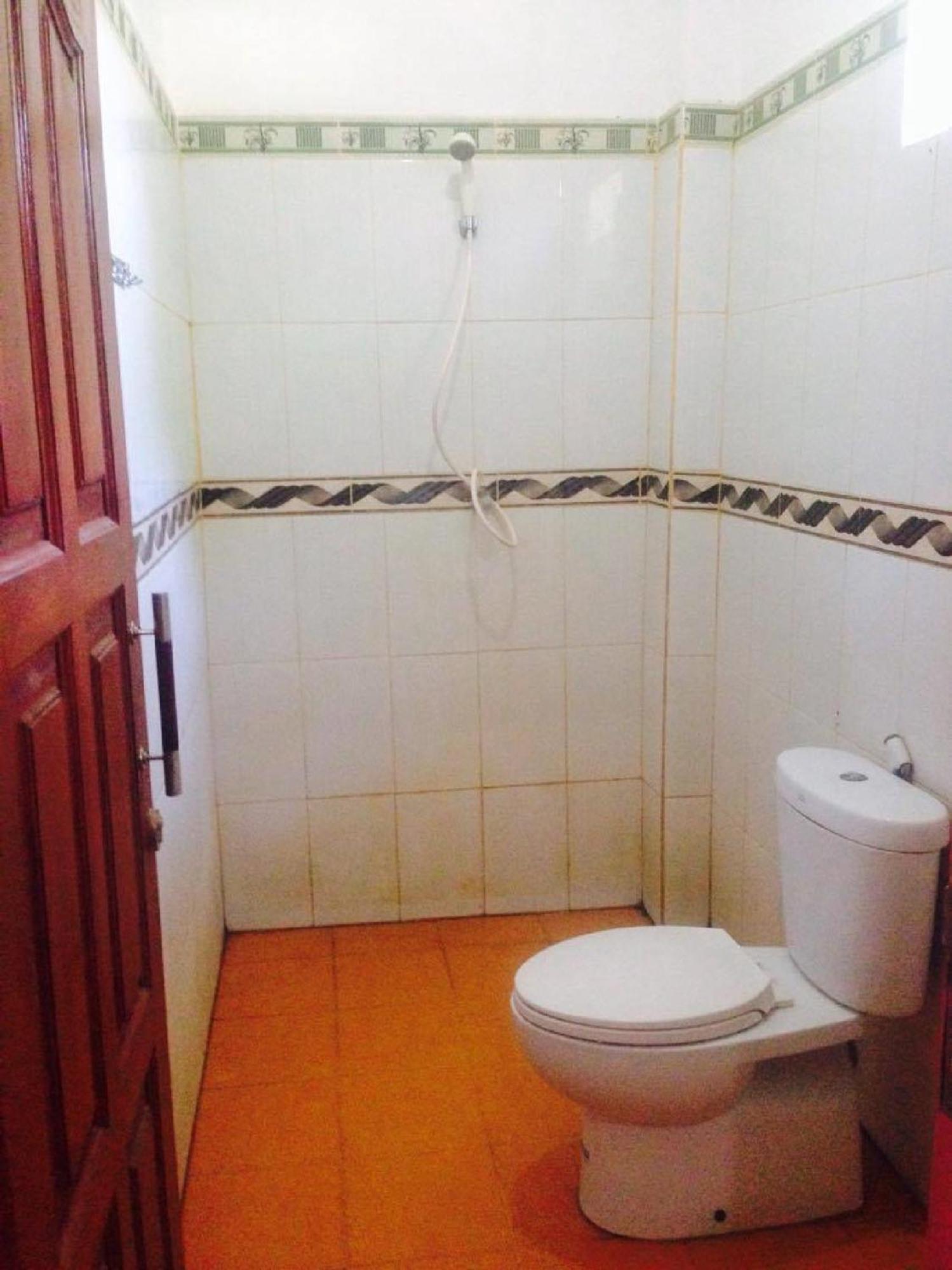 Good For Ya Knee Hostel & Bungalows (Adults Only) Джили Трауанган Екстериор снимка