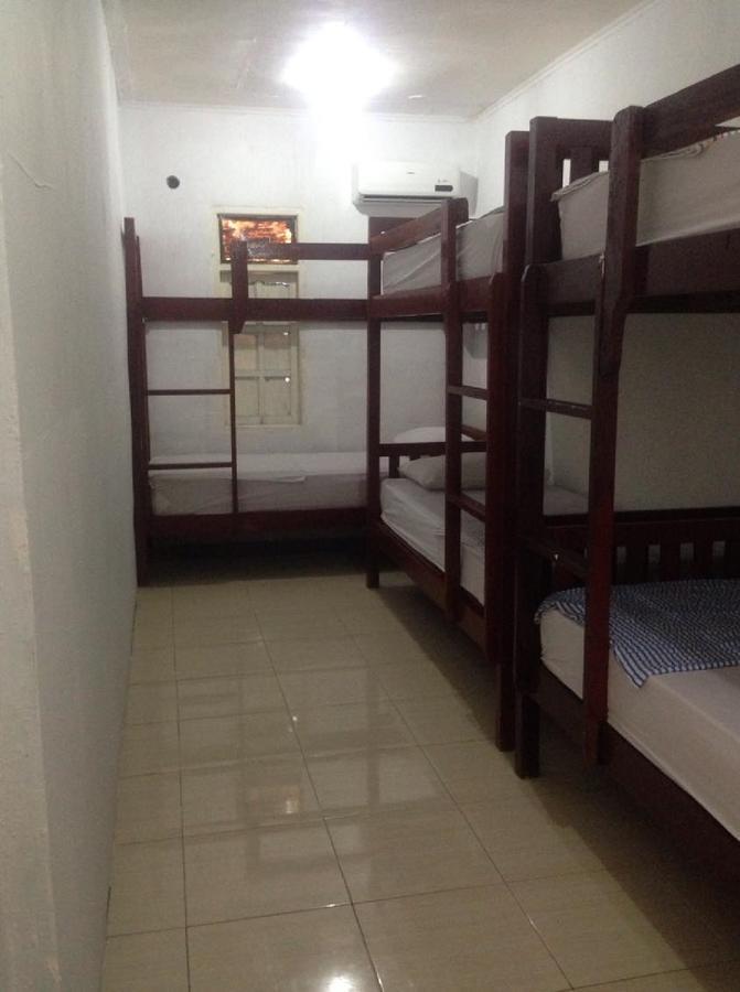 Good For Ya Knee Hostel & Bungalows (Adults Only) Джили Трауанган Екстериор снимка